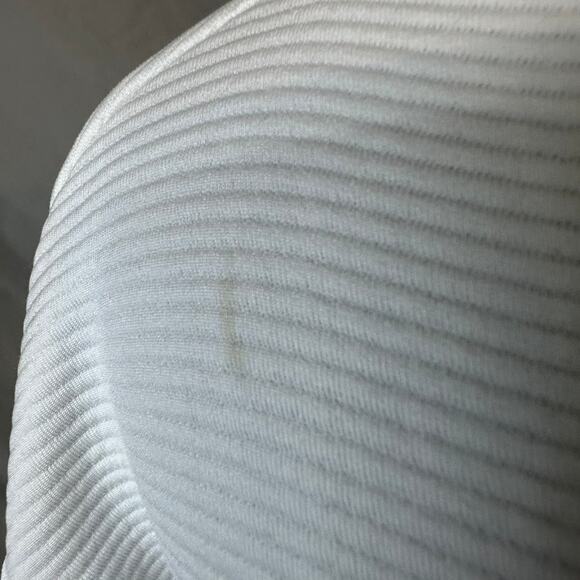 Nike Dri-FIT Women's Pullover Sweatshirt Athleisure Training Top Size Medium - Picture 3 of 8